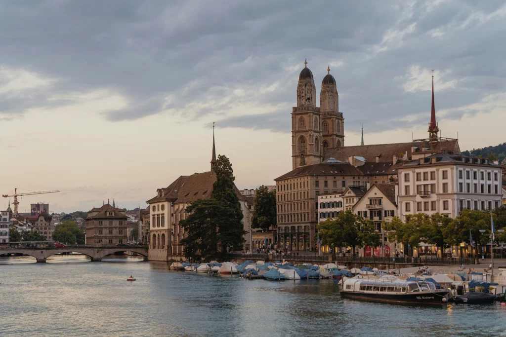 Die Schweiz: Ein “Paradies” für Immobilieneigentümer